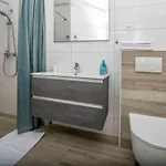 Sanda Apartment *