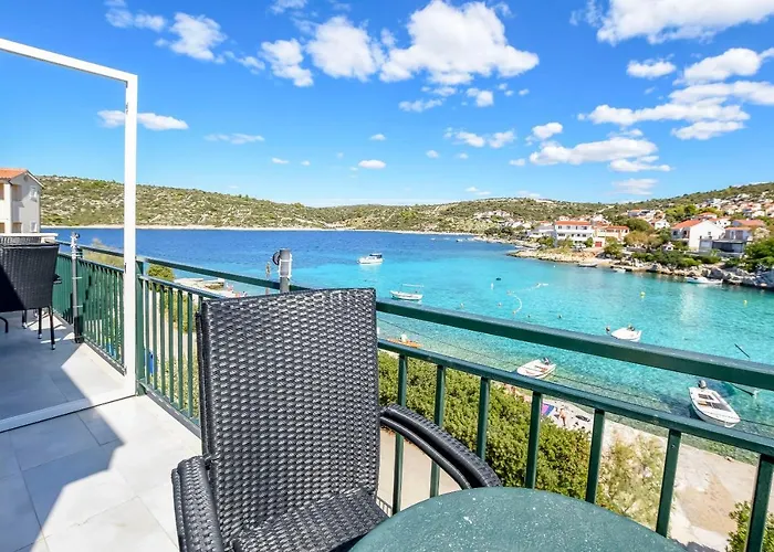 Апартаменты Sanda Ражань